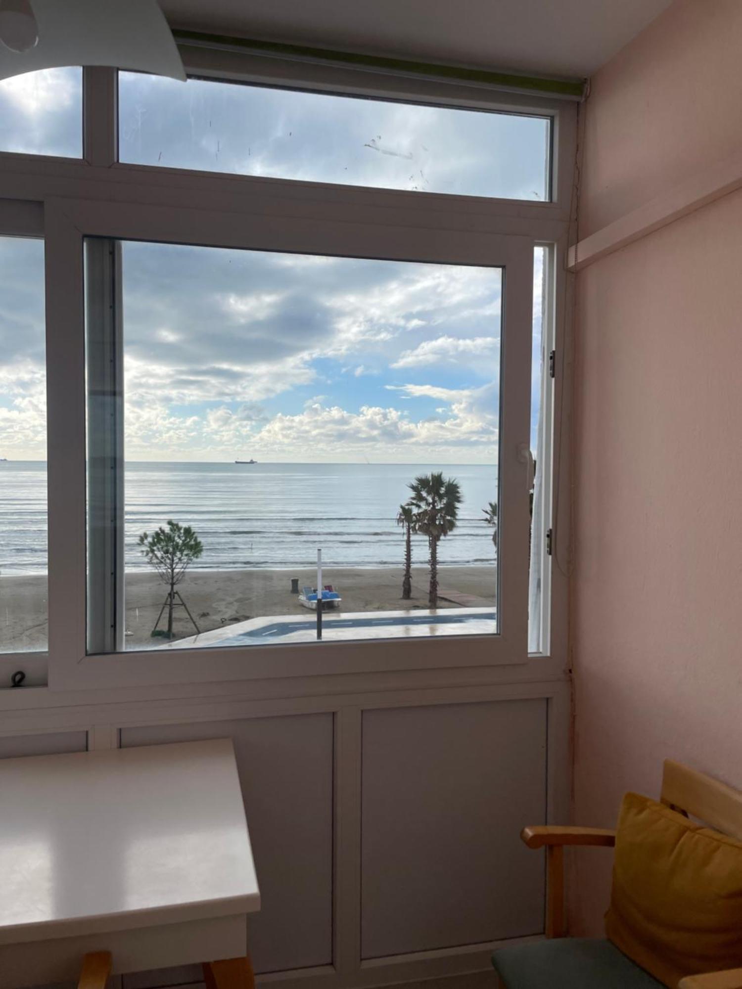 Beautiful Sea View Apartment Драч Екстериор снимка